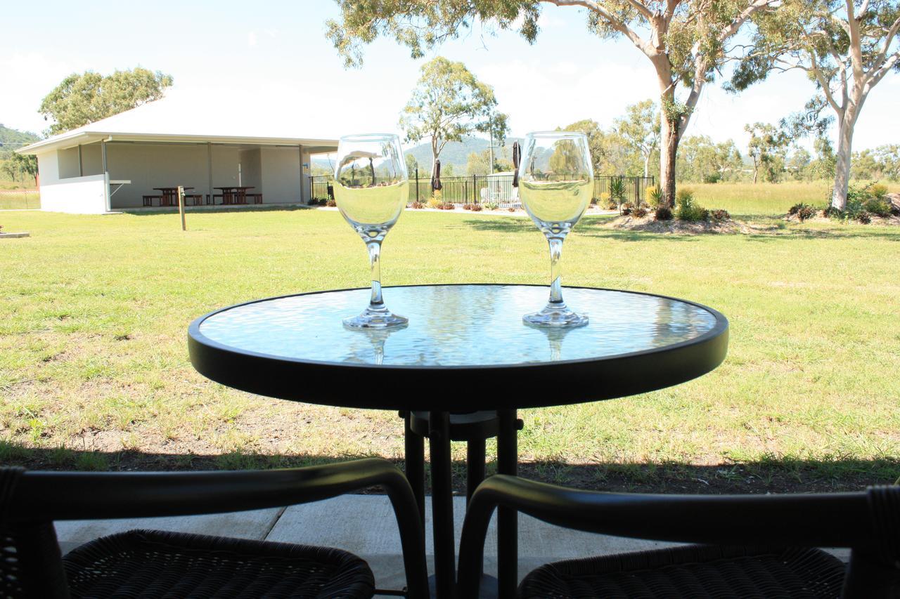 Casa Nostra Motel Rockhampton Luaran gambar